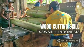 Untung Berkali-lipat!!! Cara menggergaji kayu randu untuk bahan papan cor