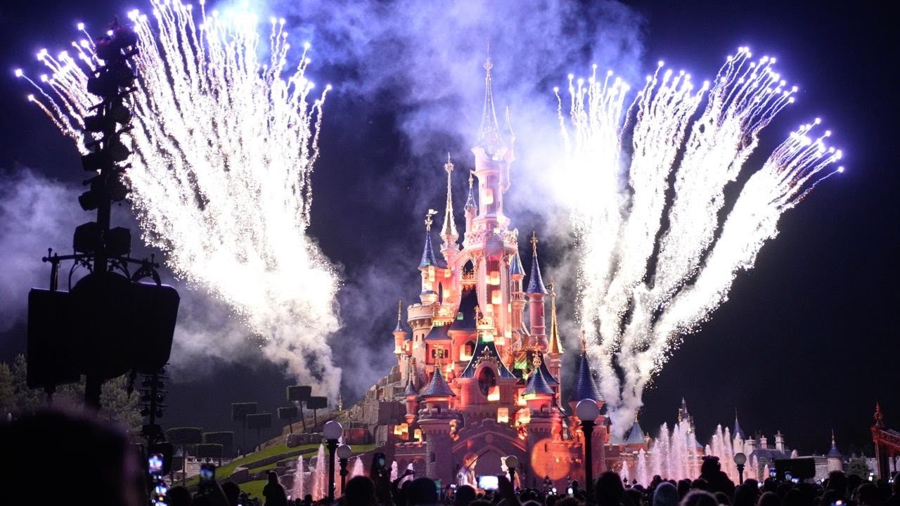 Disney Dreams Nighttime Extravaganza Fireworks Disneyland Paris 2023 4K