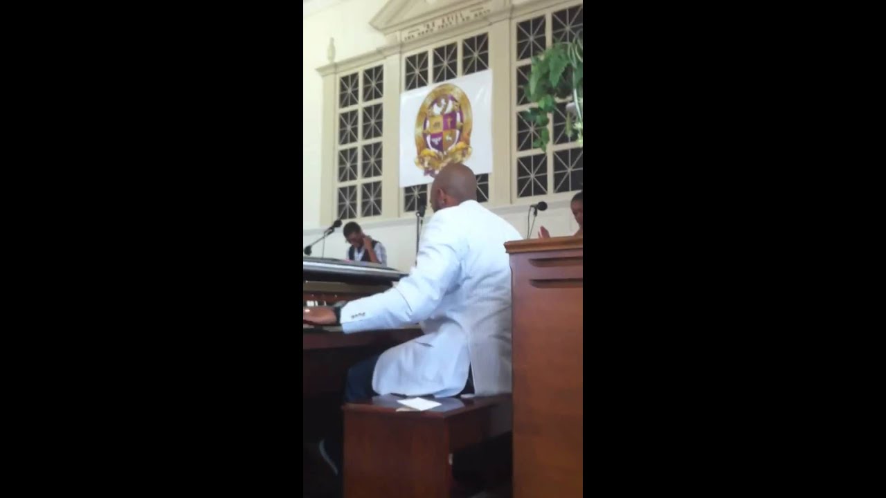 Jerry Allen killing on the organ