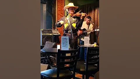 Hipwaders feat Bad Bob Rohan at Green Oaks Tavern ...