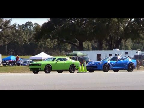 Dodge Challenger Hellcat Vs Chevrolet Corvette Stingray 1 2 Mile Dodge Challenger Hellcat Vs Chevrolet Corvette Stingray 1 2 Mile Drag Race