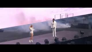 Beyoncé & Jay-Z - '03 Bonnie & Clyde (Live at The Celebration Tour)