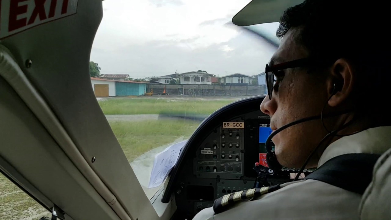 Cessna Caravan TGA, Take off Zorg en Hoop Airport, Paramaribo, Suriname