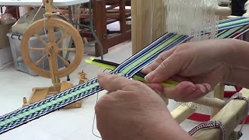 BANDWEAVING Weaving on a Scandinavian Band Loom