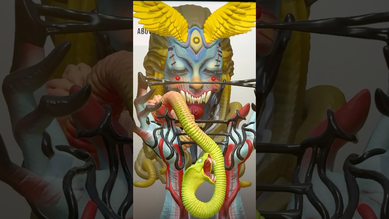 3D Sculpt inspired by my old drawing titled "Blood Queen" in Nomad on the M2 IPad Pro 