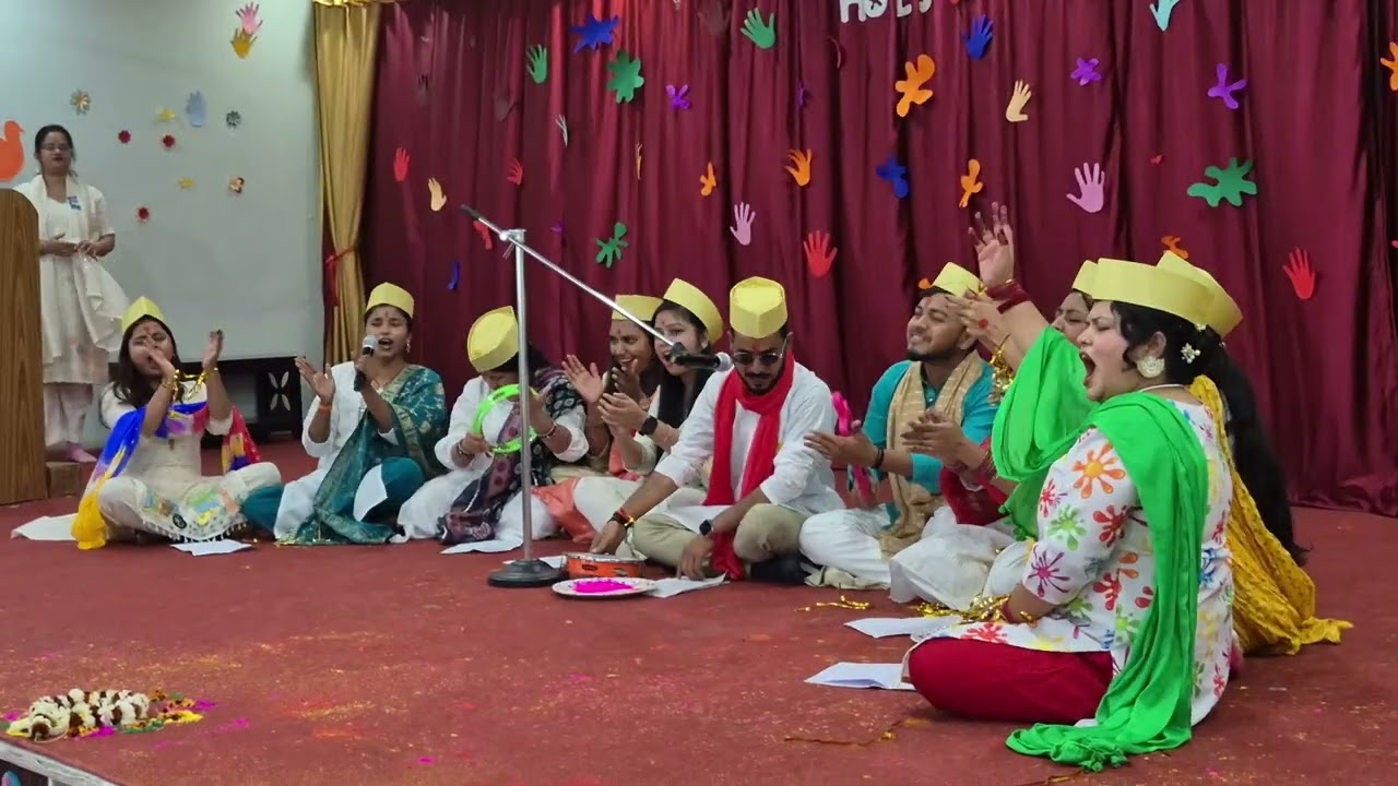 Holi ke rang me jhumte huye Aadarsh and team