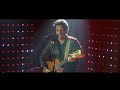 Capture de la vidéo Matthieu Chedid M Et Gaetan Roussel Reprennent La Lumiere De Pomme