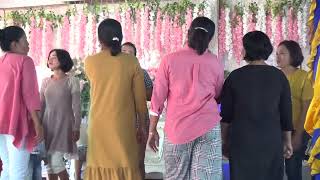 House music permohonan -ibu ibu kp 3 iza cs orgen rafifah music di desa serapek #desaserapek