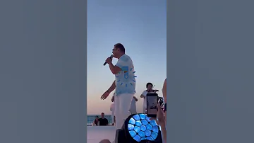 دا لو اتساب عمرو دياب من حفله الساحل الشمالي 