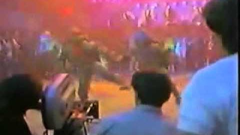 Behind The Shells: The Making Of Teenage Mutant Ninja Turtles part 3