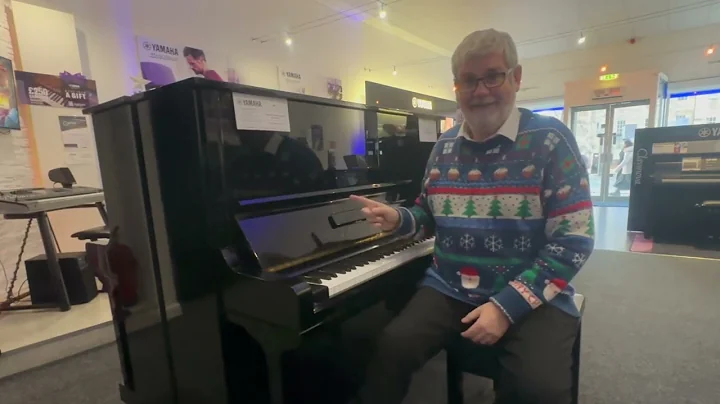 Secondhand U3H Acoustic Upright Piano Polished Ebony | Rimmers Music 'The Piano People'