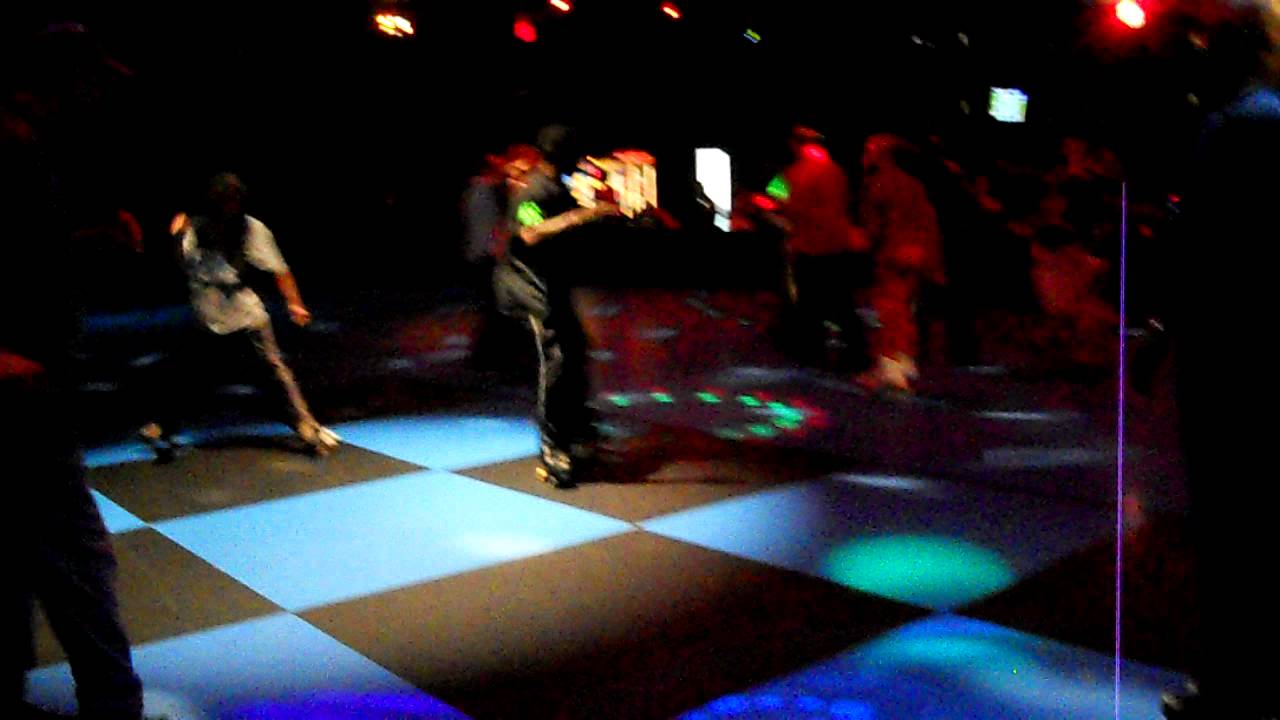 shake and nezzy, va skaters at rollerjam, staten island, ny YouTube