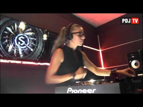 Sonya - Live @ Radio Intense 15.02.2018