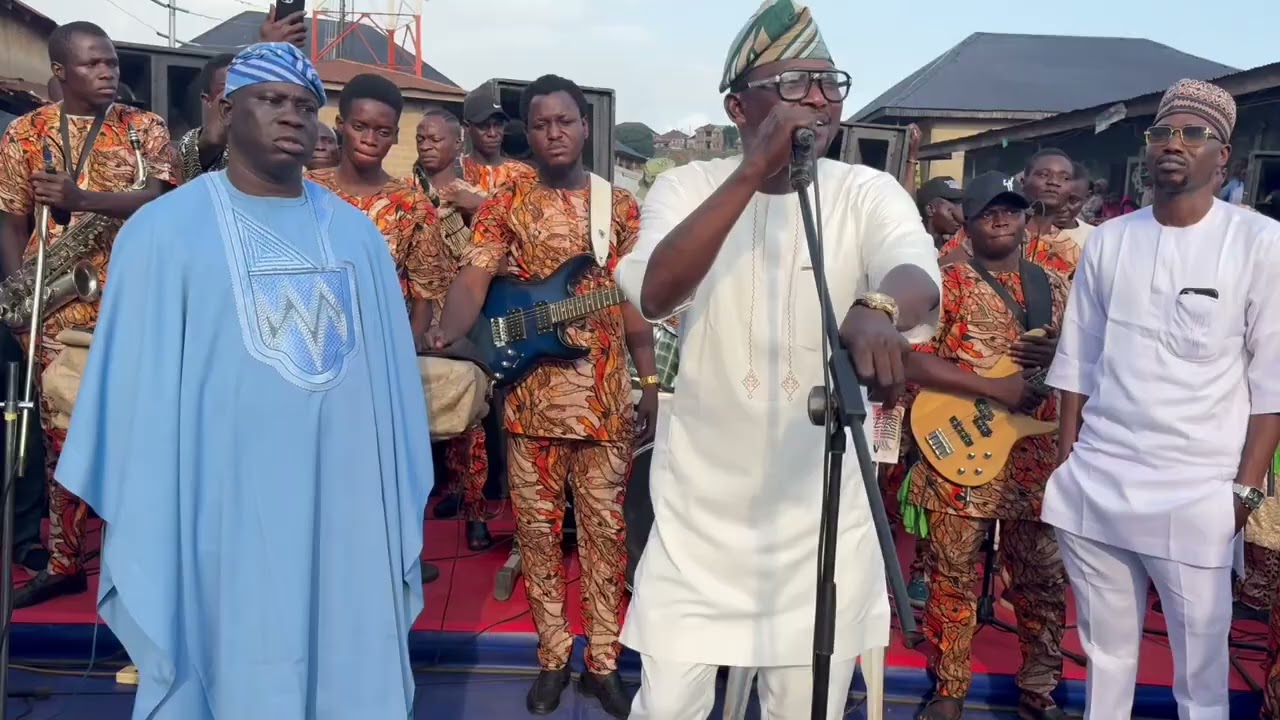 THE BEST OF TIRI LEATHER, AS HE PERFORM'S AT OLUBADAN CORONATION OBA RASHEED ADEWOLU LADOJA 