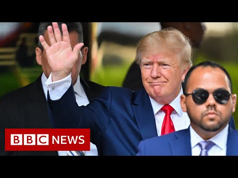 Trump raid documents to be published by US justice department - BBC News