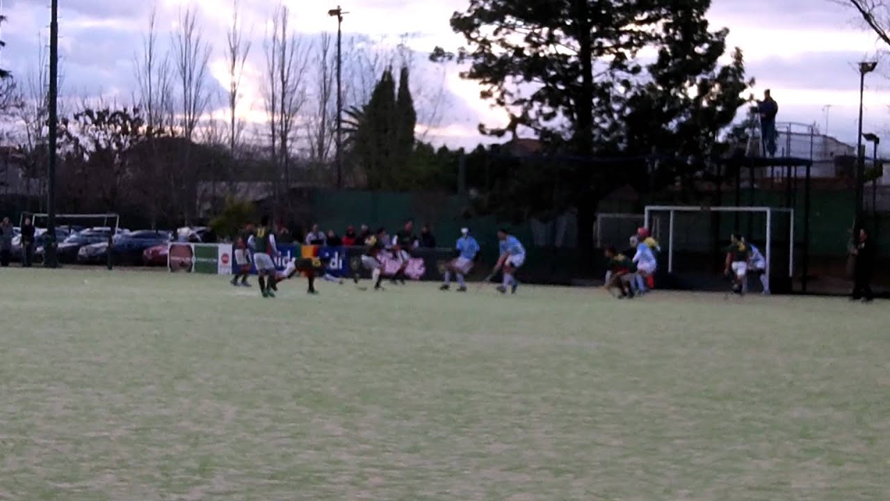 Gol de Agustín Mazzilli (convirtió el 1 - 5 para Lomas)