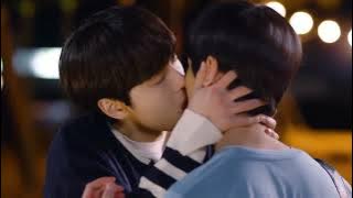Shin-woo×Tae-Kyung kissing scene ep16😳LIGHT ON ME | BL |