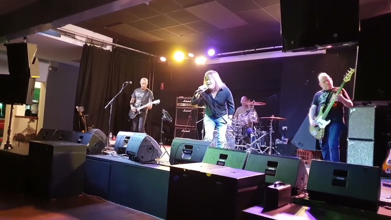 HIDDEN AGENDA --  PERTH CLASSIC ROCK COVER BAND