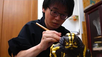 720時間かけて桃山鍾馗をデコレーションするプロセス。