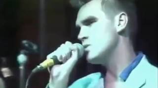 THE SMITHS - There Is A Light That Never Goes Out