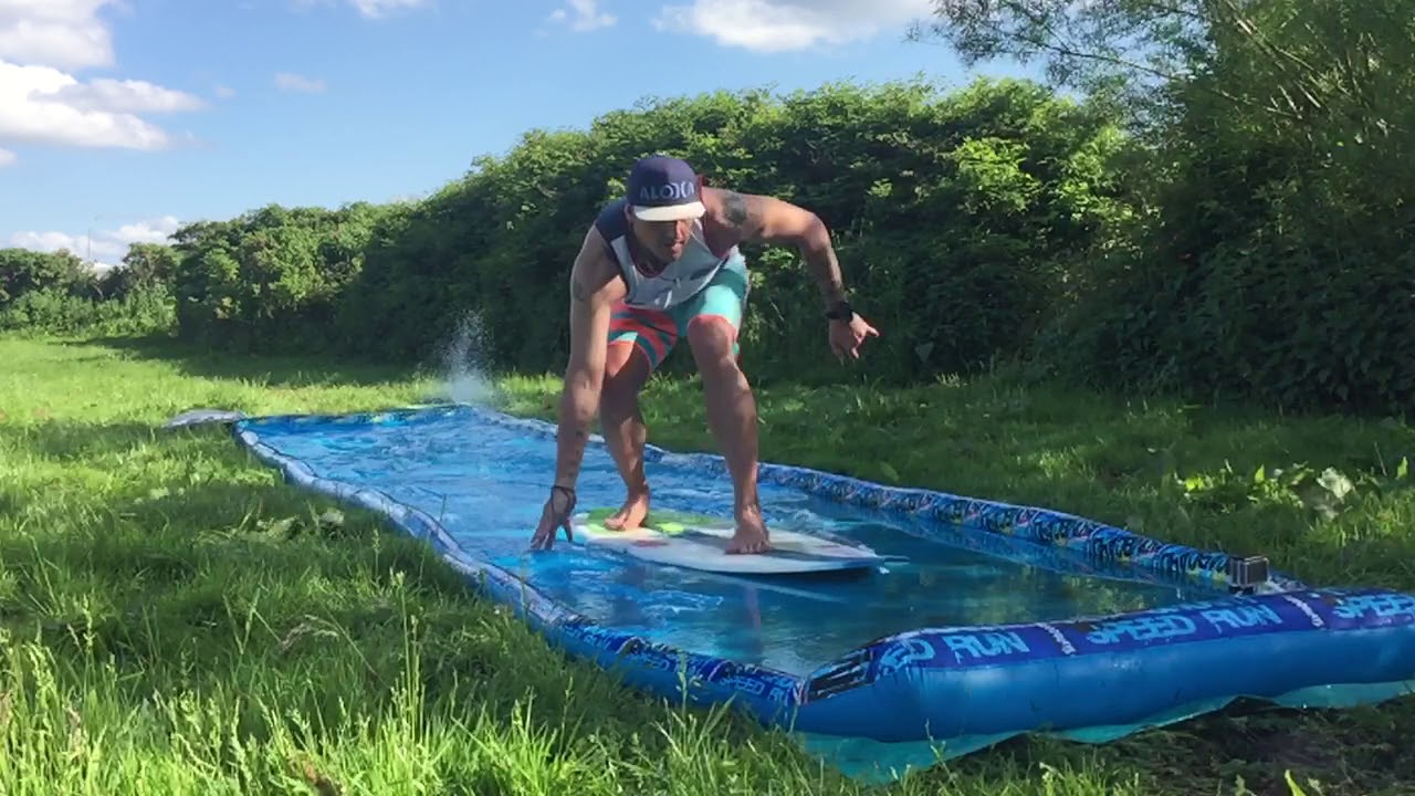 Franky Skimboarding on Banzai - Slow Motion