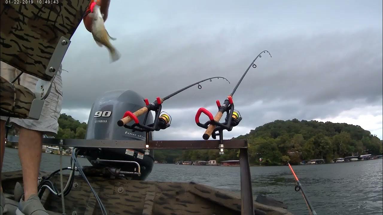 Trolling for Crappie Lake of the Ozarks 8\28 [ Bandit 300 Pink] 