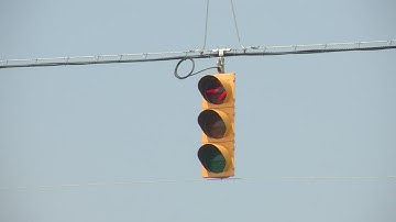 To turn or not to turn: Right-turn arrow signals confuse drivers