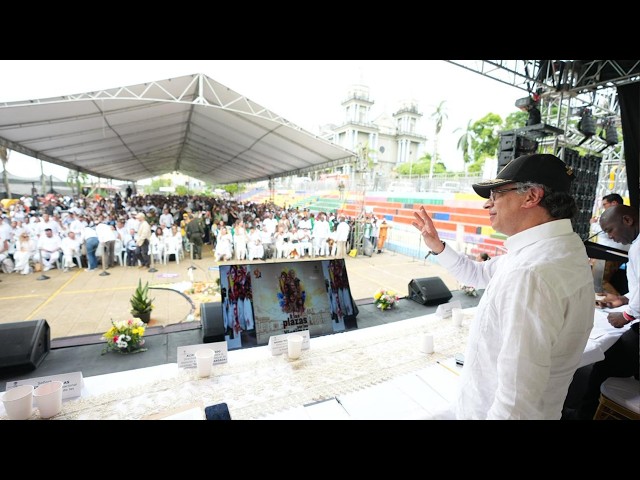 Sanción de los decretos para pueblos indígenas y comunidades negras víctimas del conflicto armado.