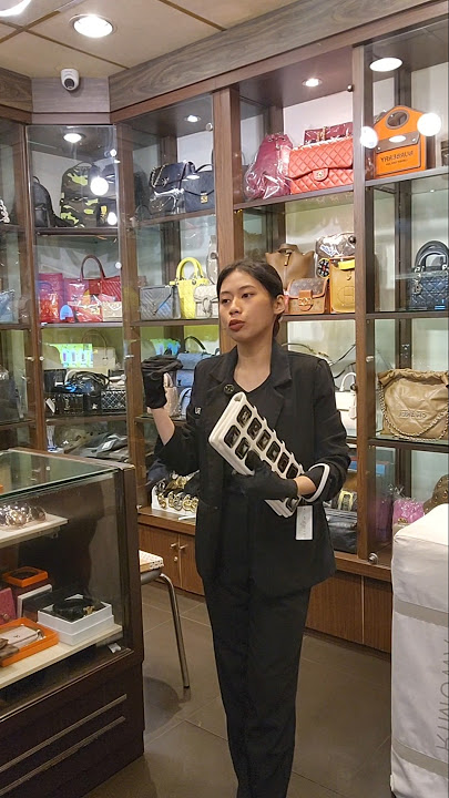 LONG CLUCTH CH*NEL #chanel #shortvideo #bag #youtobeshorts #brandedbags #fashion