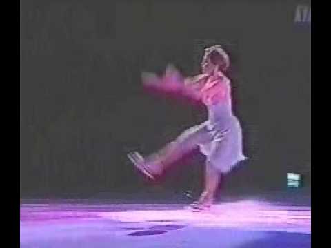 Dorothy Hamill - Delayed Axel