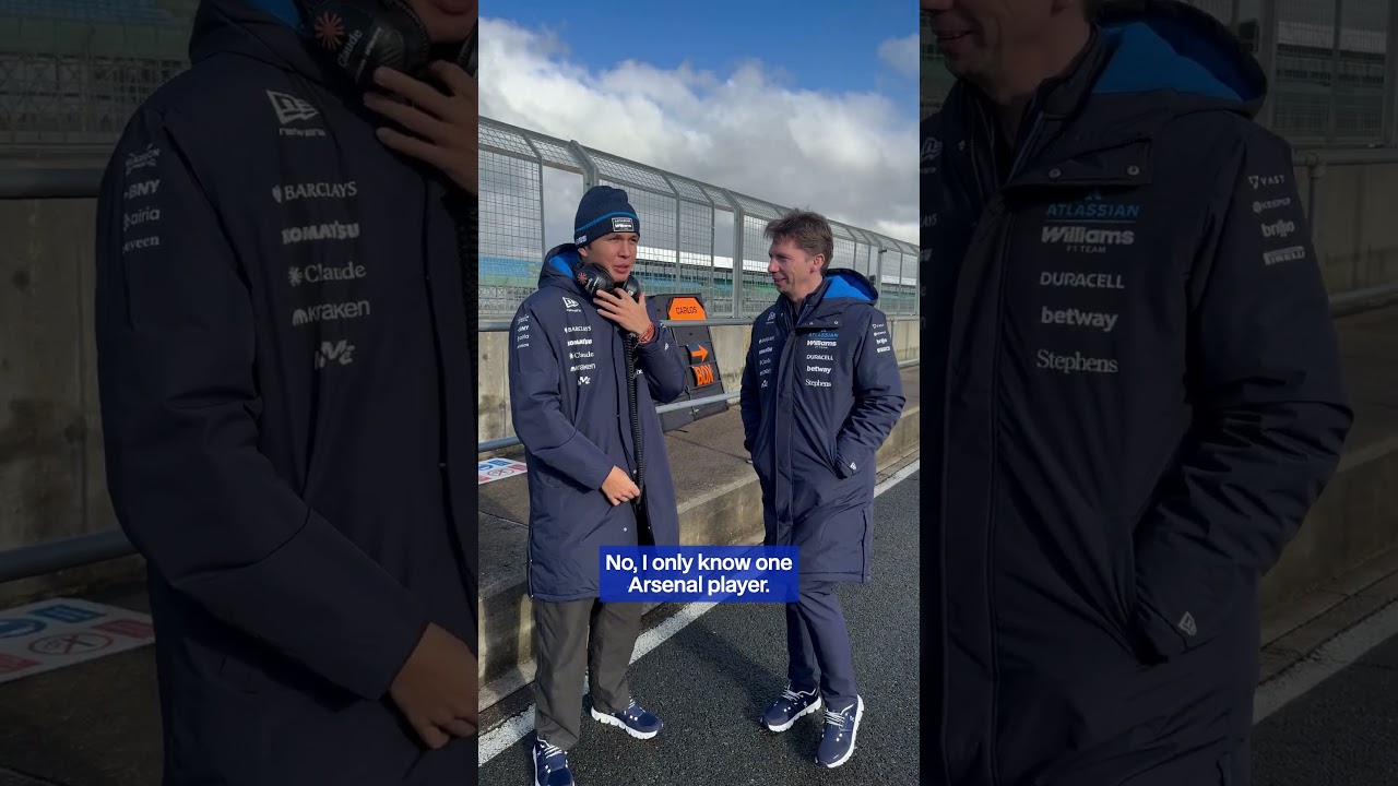 4-4-2 or 4-3-3? ⚽🧥  