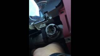 Mercedes / Chrysler Crossfire stuck ignition key, Chrysler Crissfire ignition switch problem 2004 Chrysler Crossfire Coupe Ignition Switch Problem