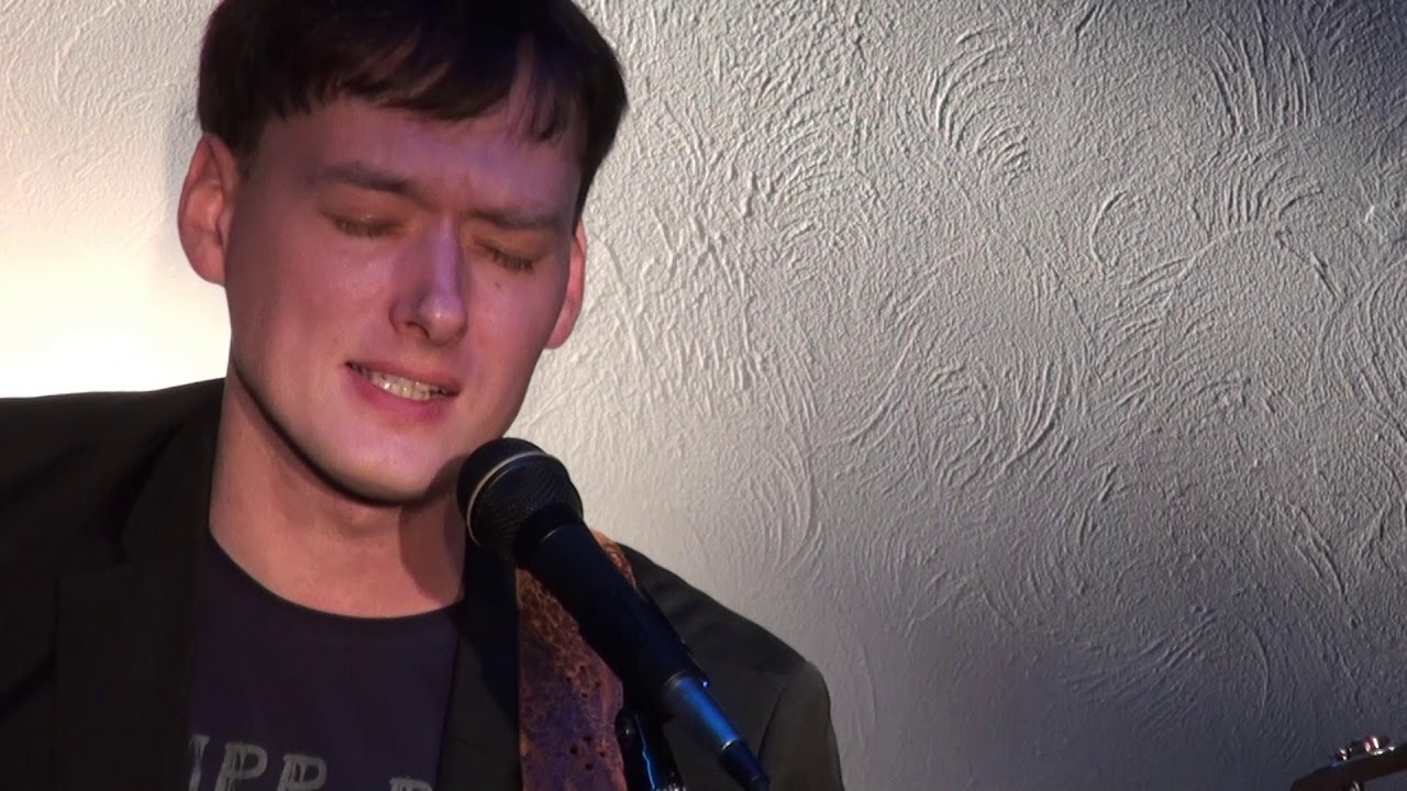 Максим Попов (Москва). Вторая часть концерта в Астрахани. - YouTube