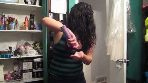 How to use the DEVA CURL Diffuser - turn wavy and slightly curly hair to voluminous curls!