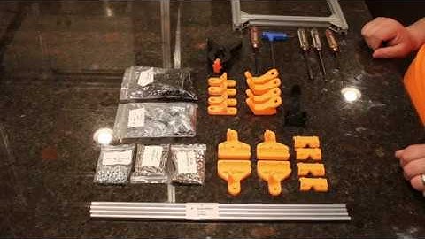 3D GURU Building the Hypercube 300 Part 3: Assembling the Z carriages