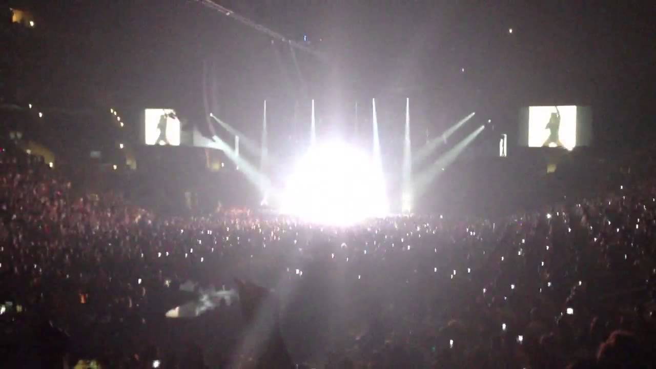 Beyonce wind your waist - YouTube