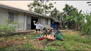 The poor woman who worked as a scrap collector was kicked out of her home by her husband