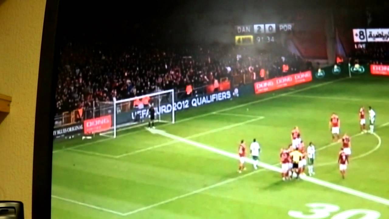 Cristiano Ronaldo Amazing Freekick Goal vs Denmark 11/10/11 Euro 2012 Qualification