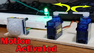 Rotate Two Motion Activated Servo Motors In Opposite Directions - A Beginner Arduino Project