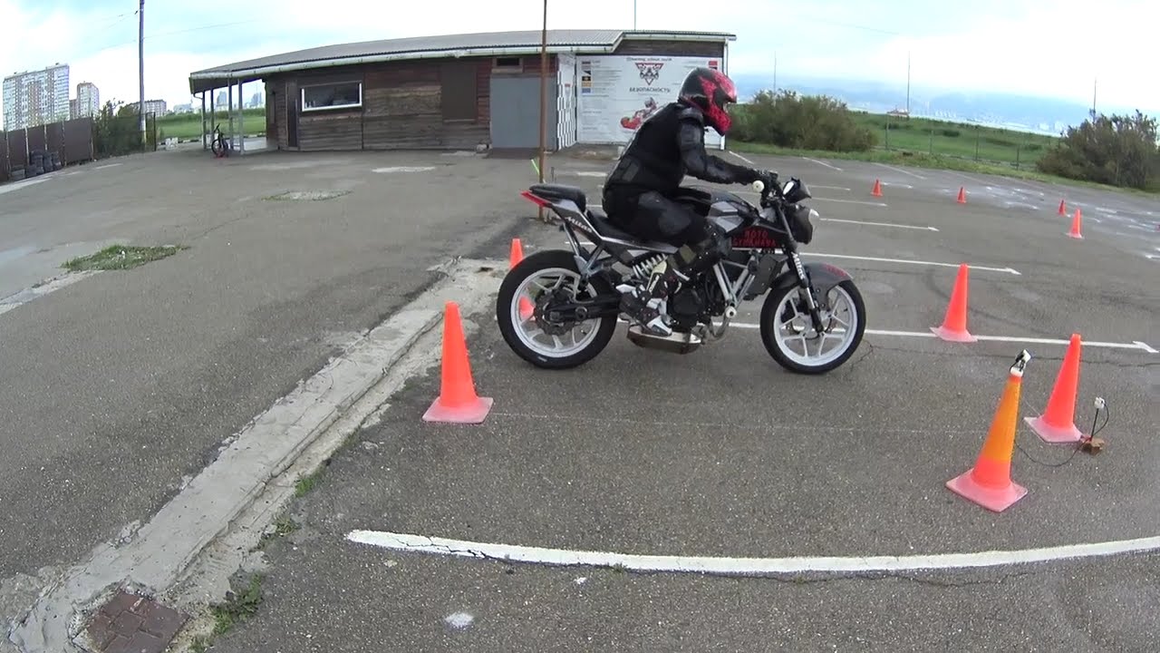 Gymkhana GP 2021 stage1/Andrey Grebenyuk/HYOSUNG GD250N/Heat 3/55.76 sec