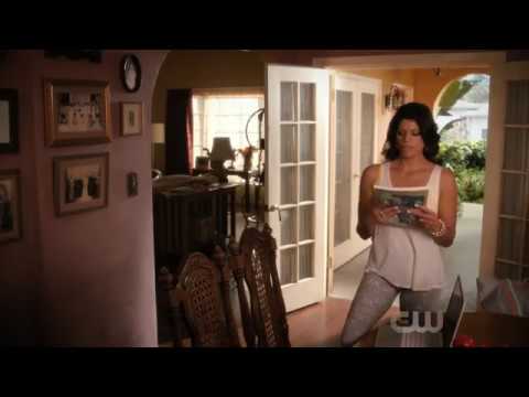 Jane the virgin - Xo almost caught jane and rafael