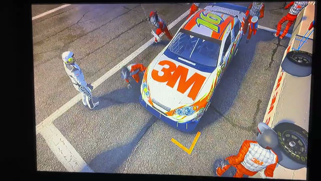 コ*う様 【a229-8】ナスカー グレッグ・ビッフル #16 レーシングカー NASCAR 08 GREG BIFFLE'S #16 3M COT CAR GOING INTO PIT ROAD OF