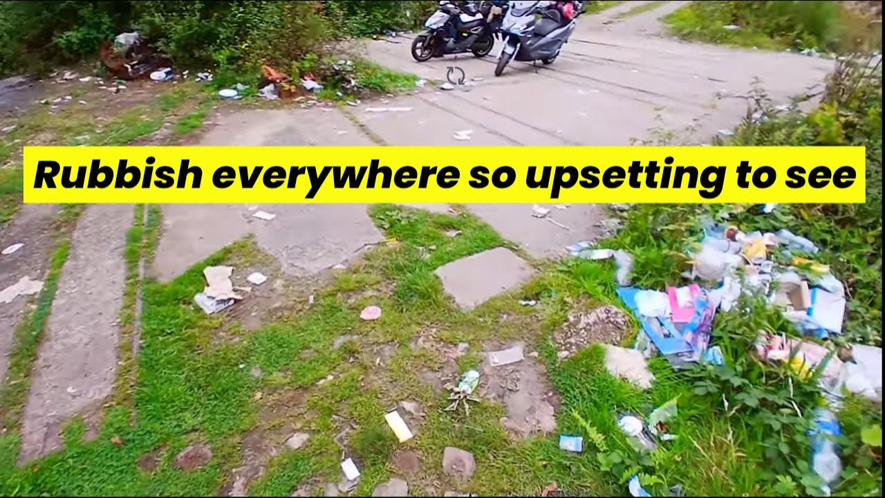 Мусор повсюду, прекрасное озеро Лох-Лонг, Шотландия