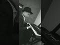 عزف اغنية فيروز راجعين يا هوا على البيانو الاورغ فادي زبون Fadi Zboun Piano 