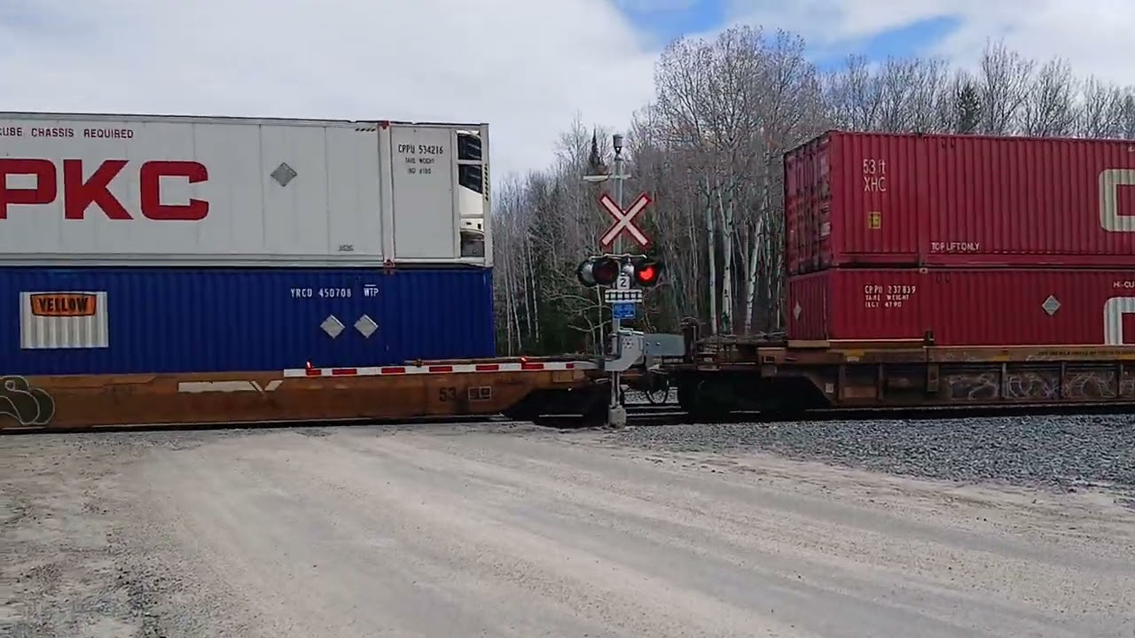 I GOT IT! | CP 8761 and CP 9701 at Devon Ontario! (Railroad Crossing | Devon Road, Devon, ON)