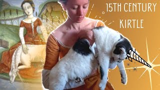 Making a *thrifty* medieval dress (15th century kirtle on the cheap)