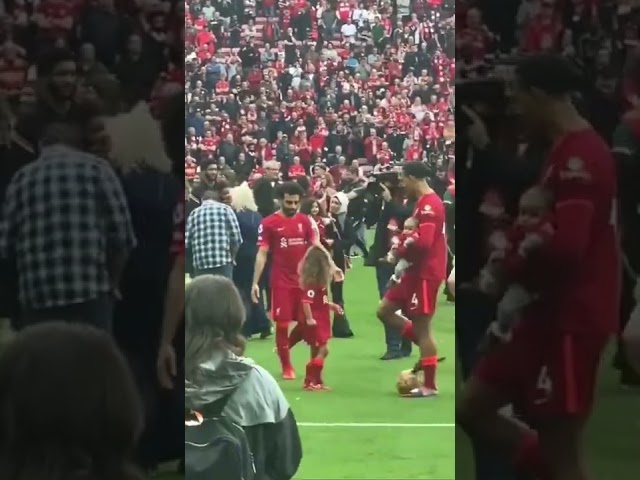 Mo Salah hugs Virgil Van Dijk’s Daughter at Anfield 🥰 #LFC class=