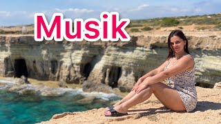 Musik Kiprus Aya Napa