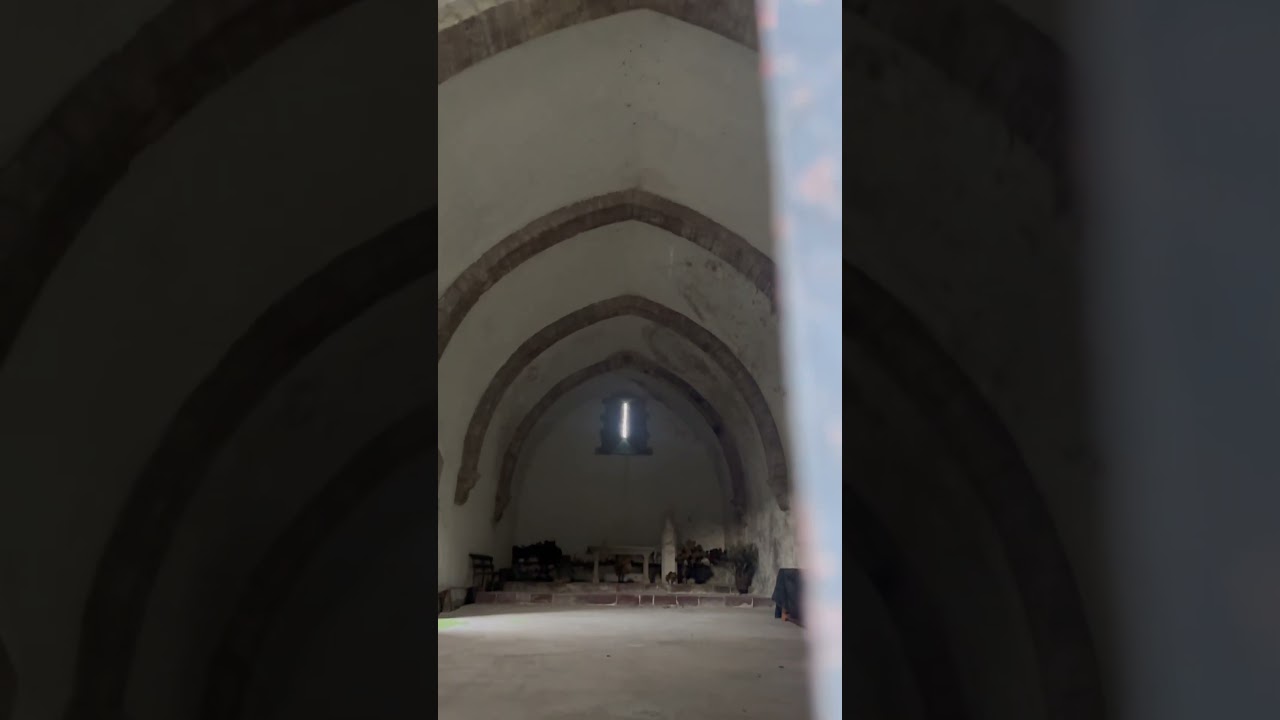 ⛪️ IGLESIA Abandonada en ULTZAMA #iglesia #Ultzama #navarra