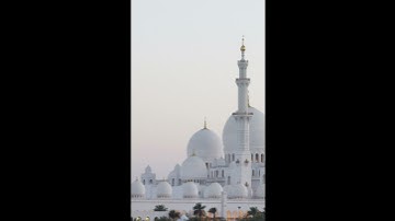 أستمع|القارئ_آدم_حسين_الأسواني